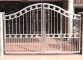 steel gates works dubai uae